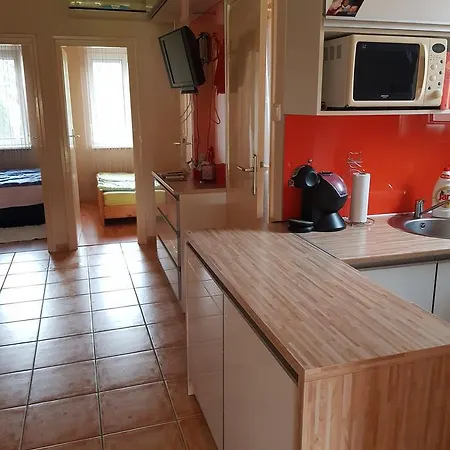 Lívia Apartman Vonyarcvashegy